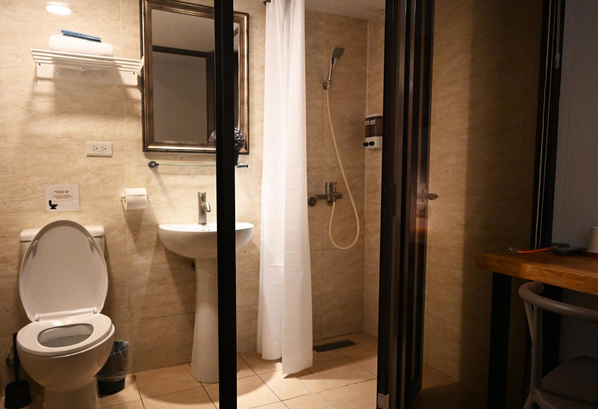 Luetel Hotel Xpark Gloria Outlets Shin Kong Cinemas Taoyuan Zewnętrze zdjęcie